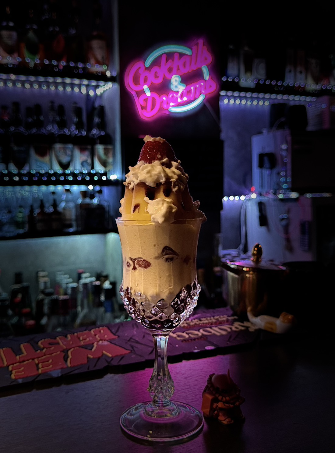 期間限定 サンタみたいなパフェ